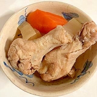 手羽元と大根とにんじんのポン酢煮